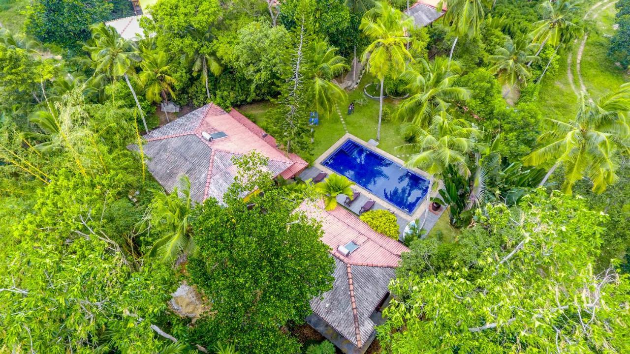 Araliya Gardens Hotel Hikkaduwa Buitenkant foto