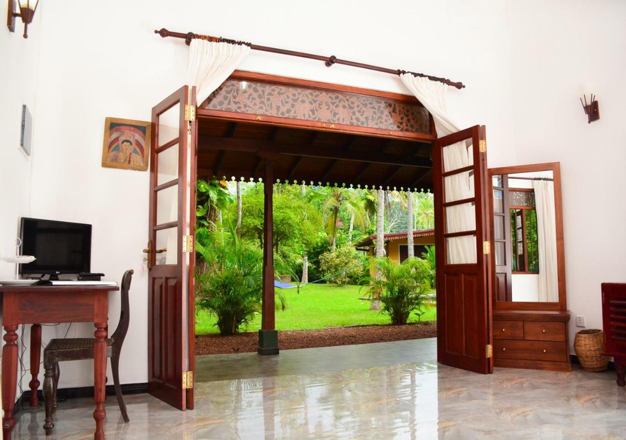 Araliya Gardens Hotel Hikkaduwa Buitenkant foto