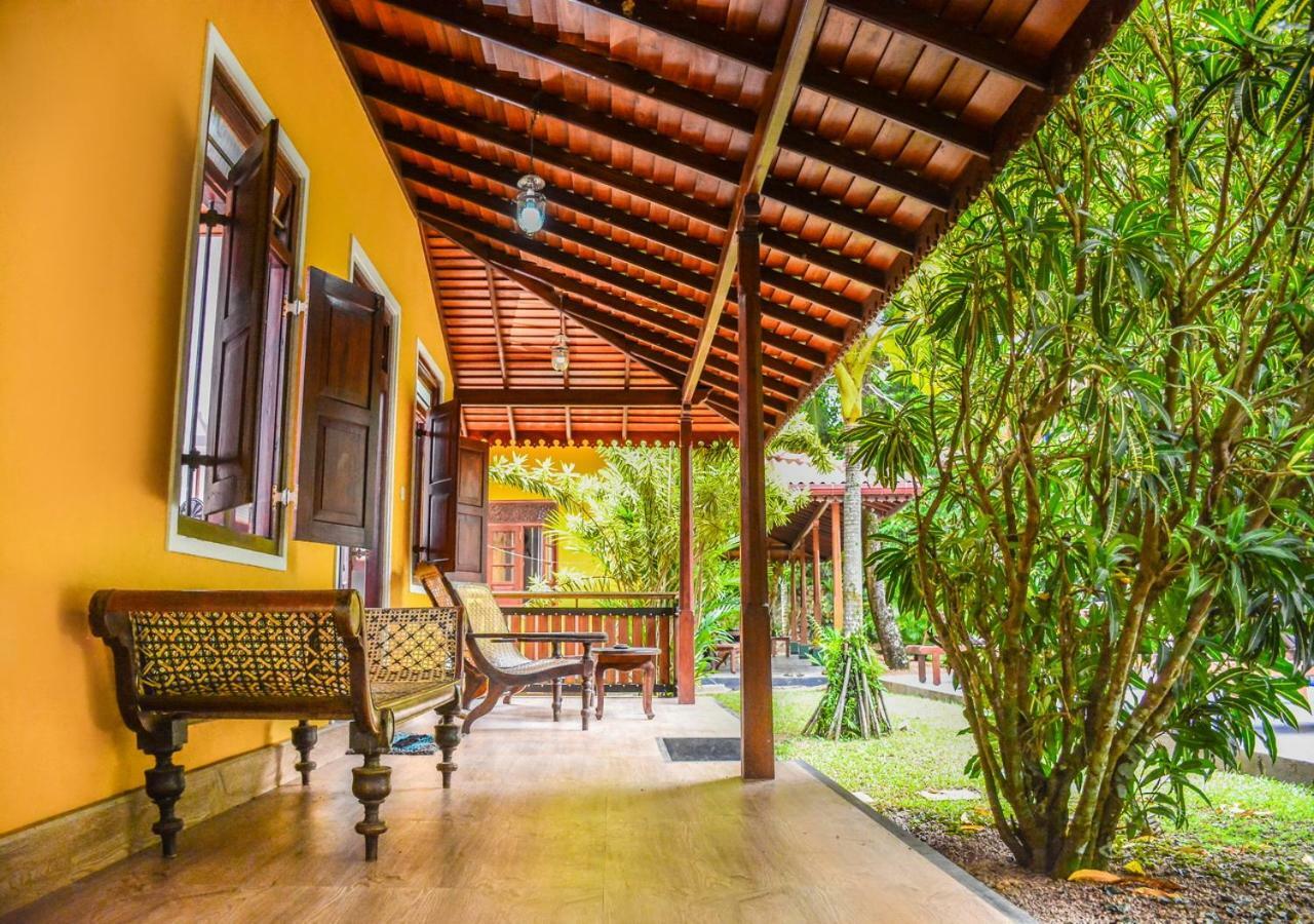 Araliya Gardens Hotel Hikkaduwa Buitenkant foto