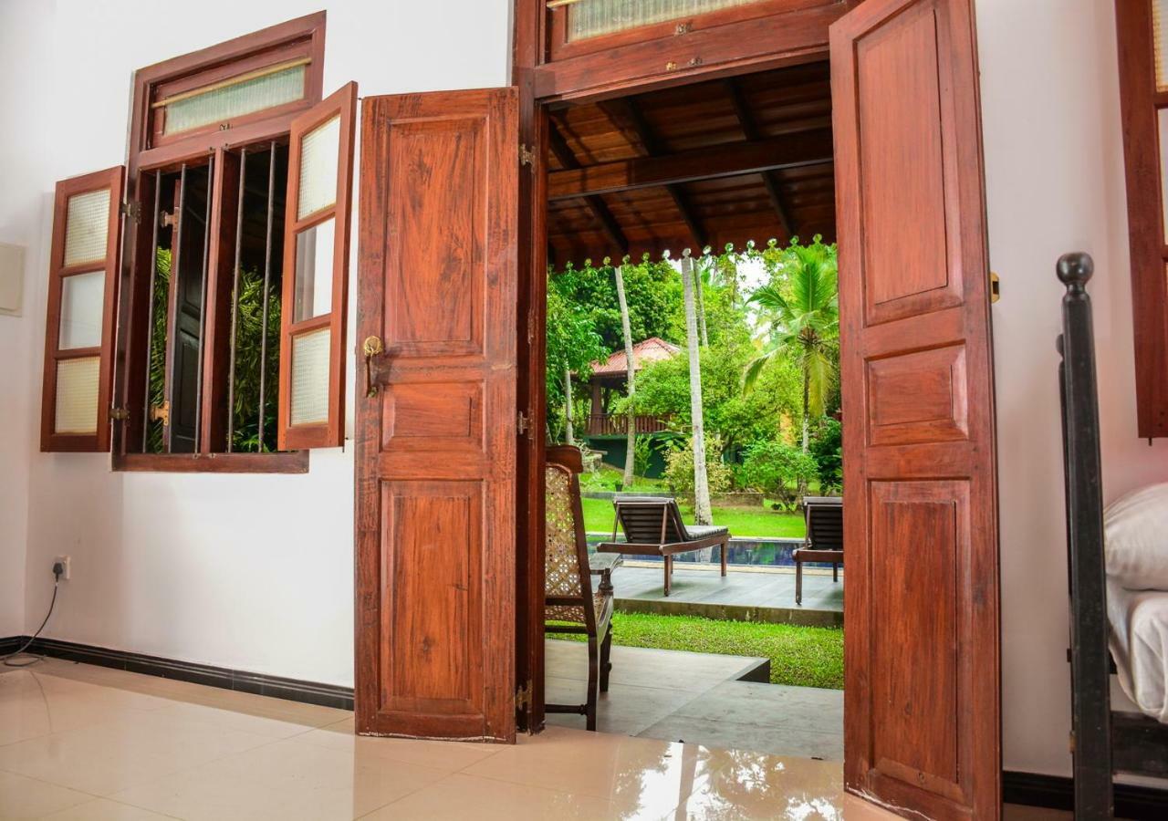 Araliya Gardens Hotel Hikkaduwa Buitenkant foto